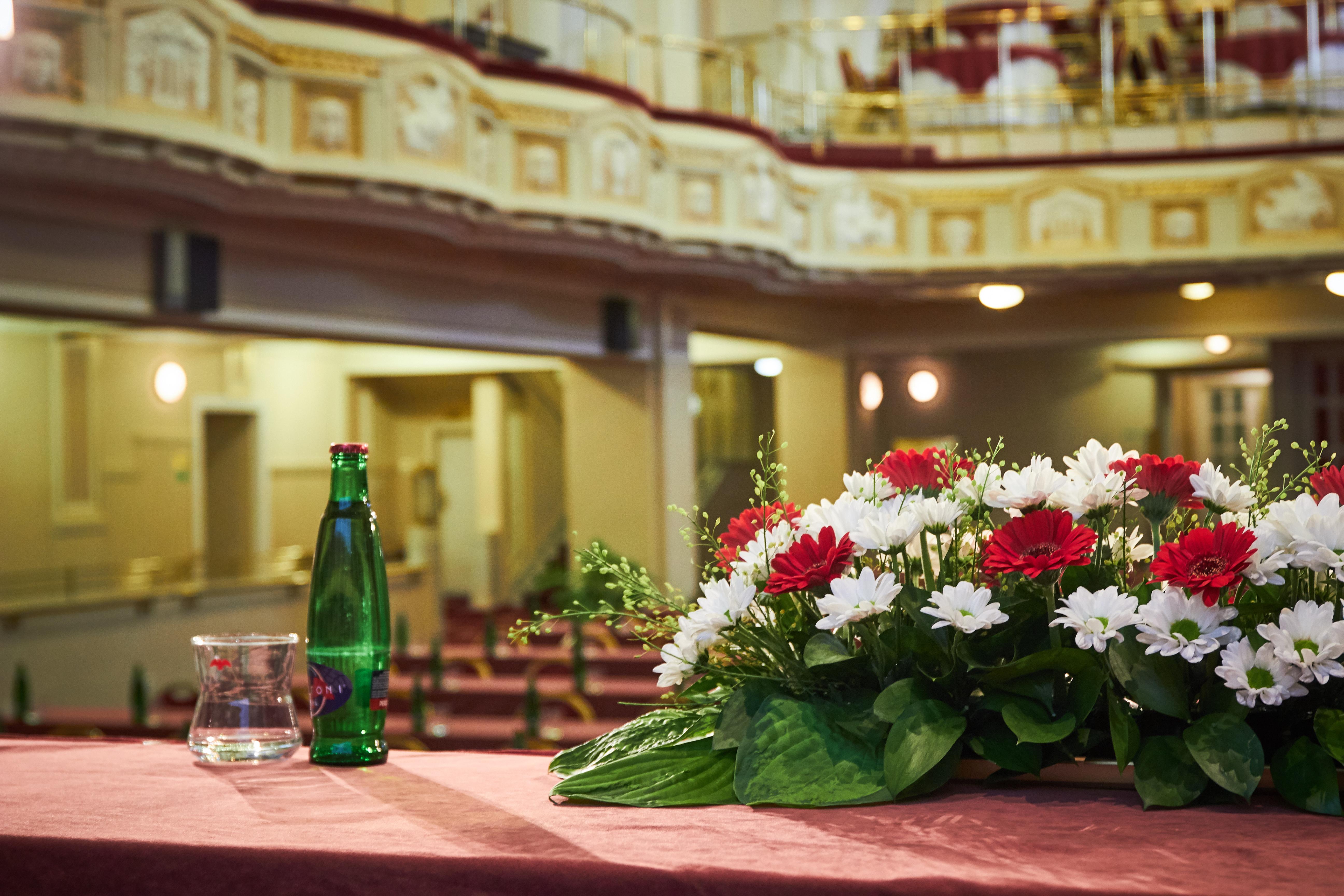 Ambassador Zlata Husa Hotel Prague Exterior photo